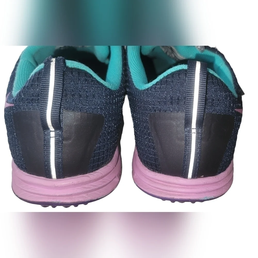 Nike Training Lunar Cross Element Running Sneakers